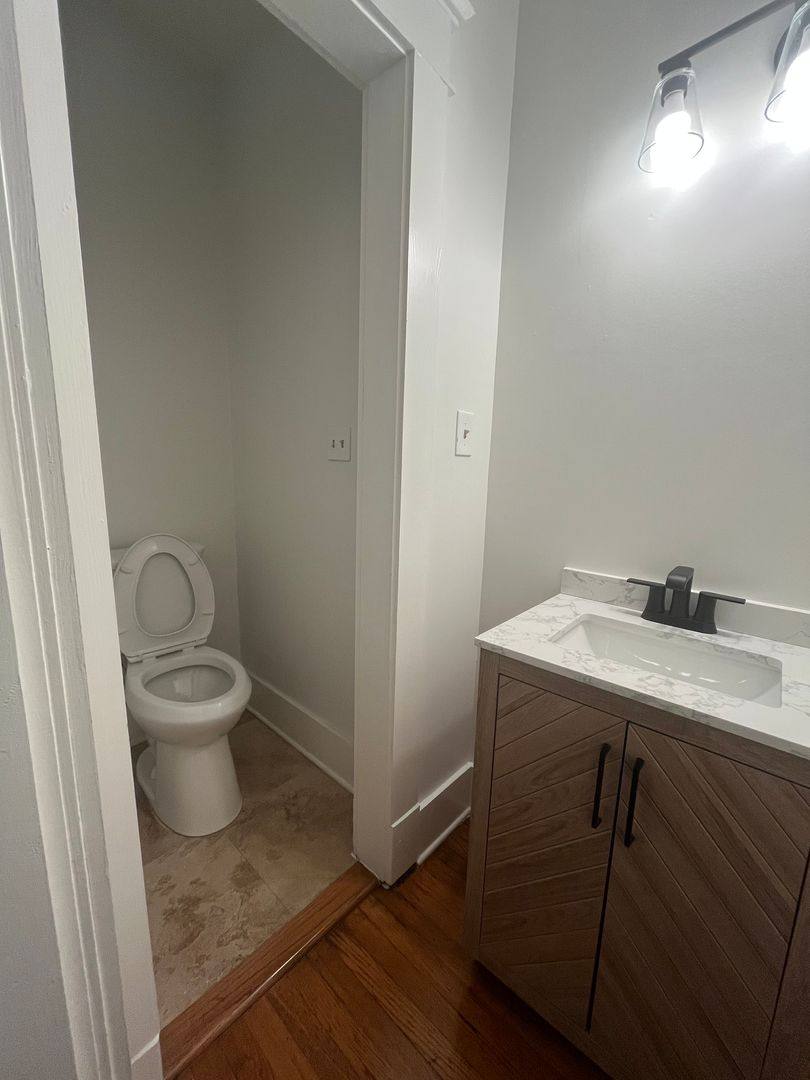 Apartment for rent at 123 Stonewall St, Memphis, TN 38104