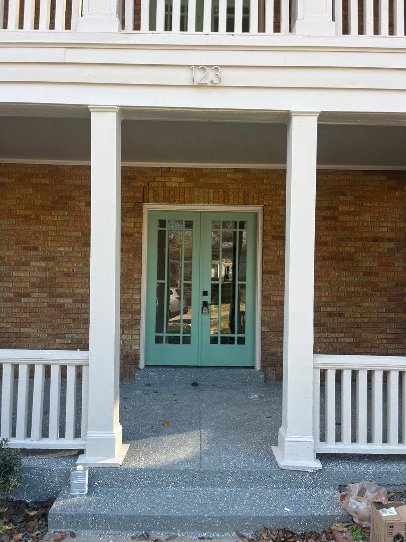 Apartment for rent at 123 Stonewall St, Memphis, TN 38104