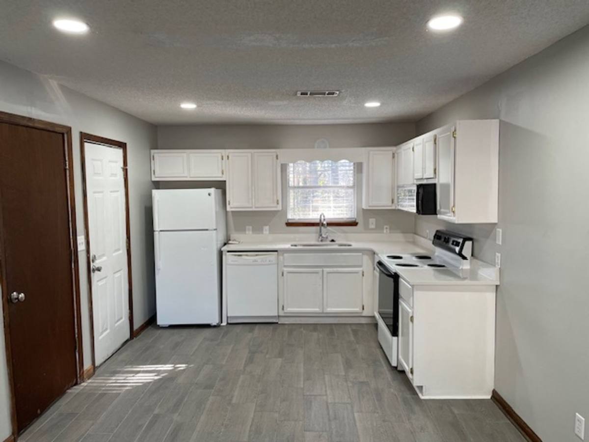 House for rent at 1150 Gentry Dr, Auburn, AL 36830