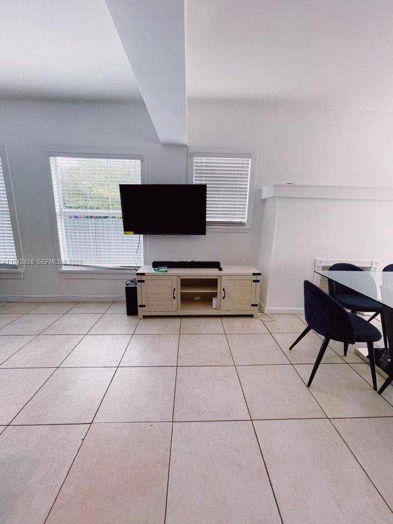 House for rent at 105 NW 31st St, Miami, FL 33127