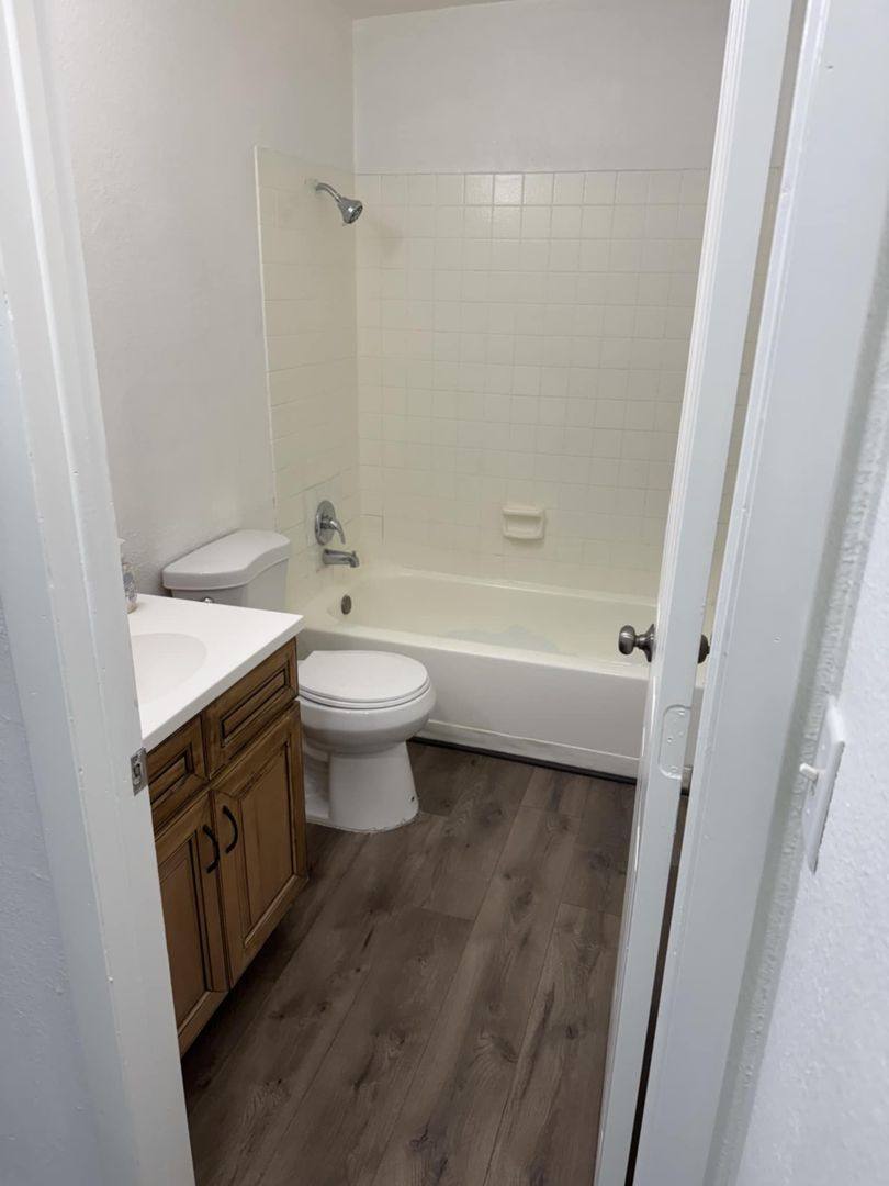 Apartment for rent at 2377 Exeter Dr, Las Vegas, NV 89156