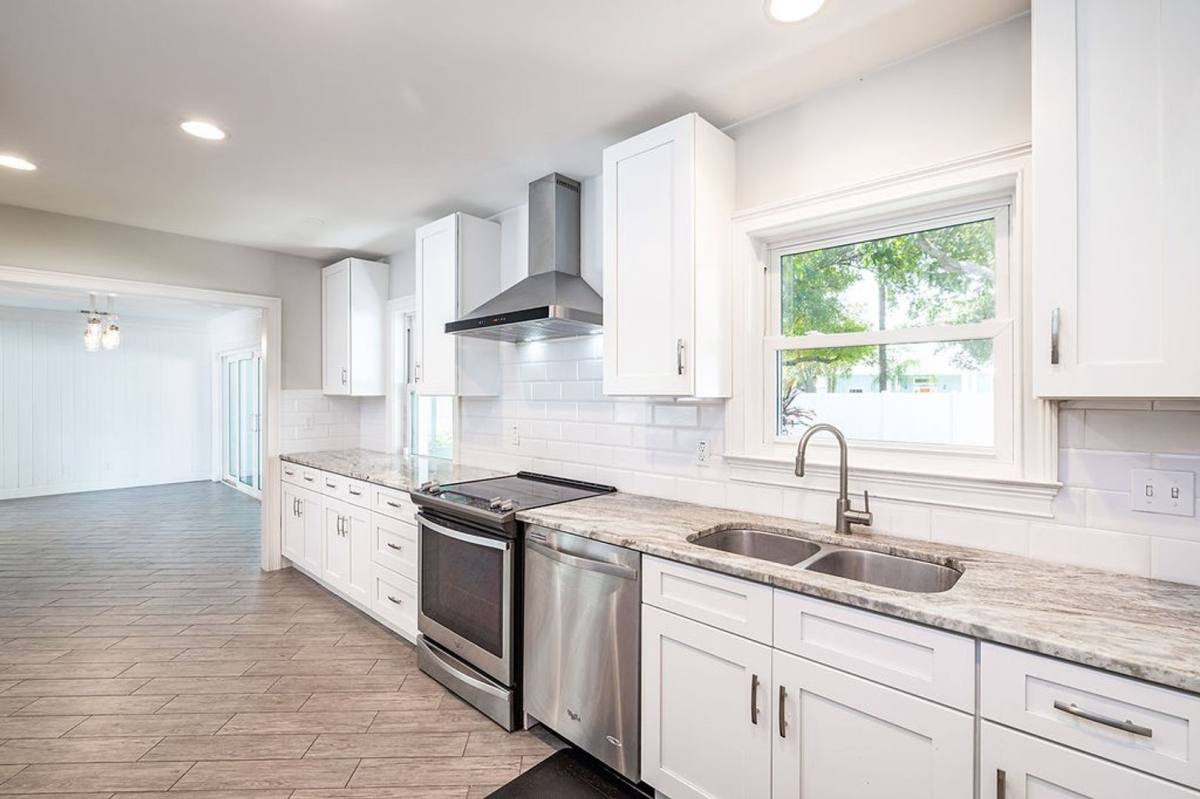 House for rent at 4200 W Beachway Dr, Tampa, FL 33609