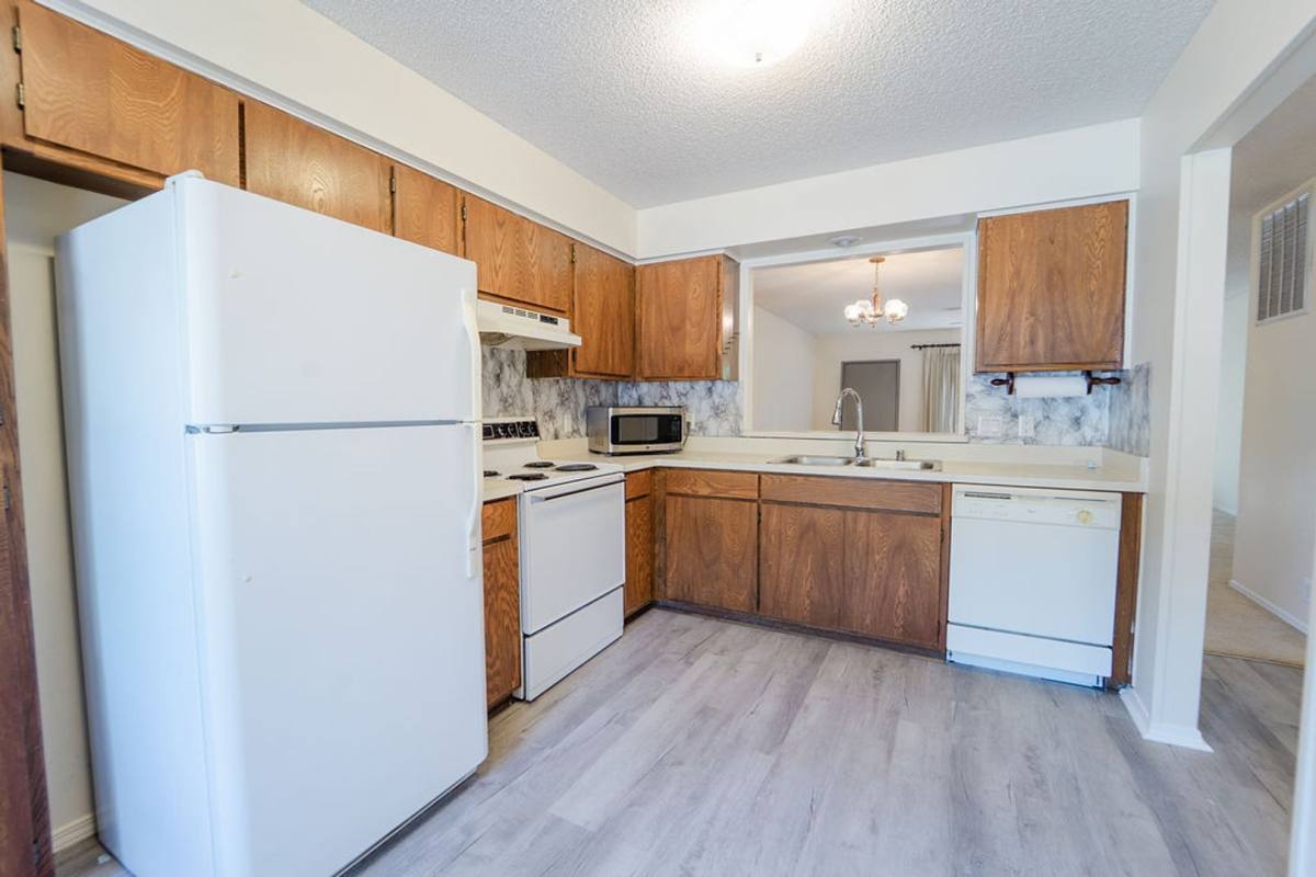 Townhouse for rent at 16 Lindsay Lane, Hot Springs Village, AR 71909