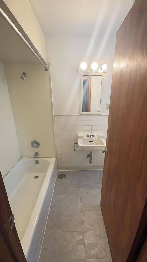 Apartment for rent at 907 S Second St, Champaign, IL 61820
