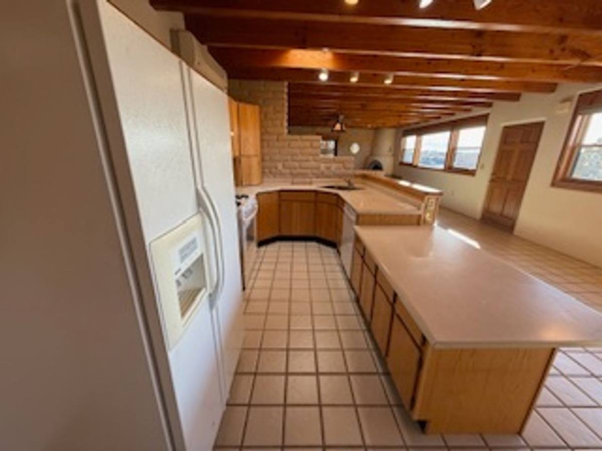 House for rent at 5 Oriente Court, Santa Fe, NM 87508