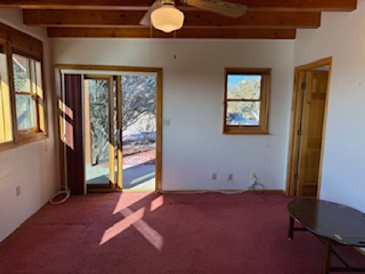 House for rent at 5 Oriente Court, Santa Fe, NM 87508