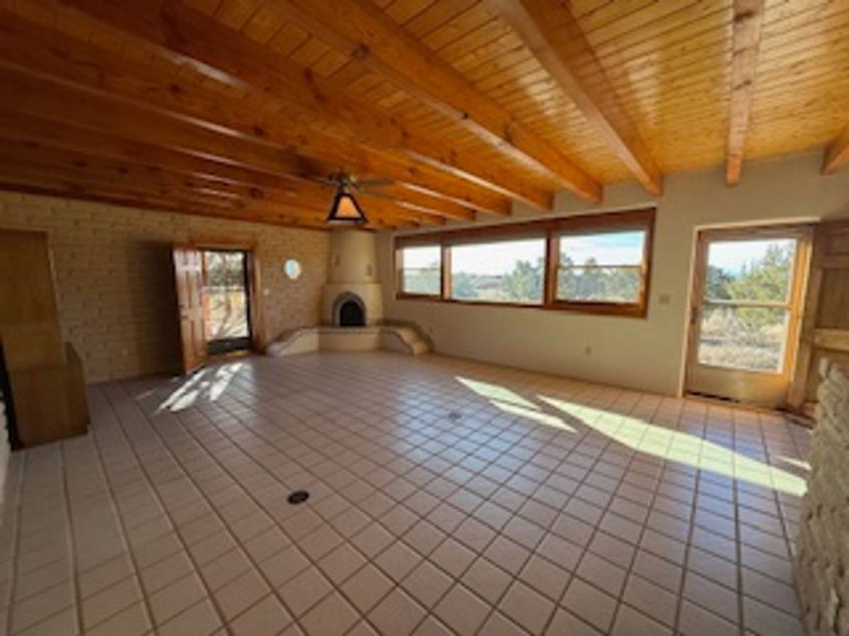 House for rent at 5 Oriente Court, Santa Fe, NM 87508