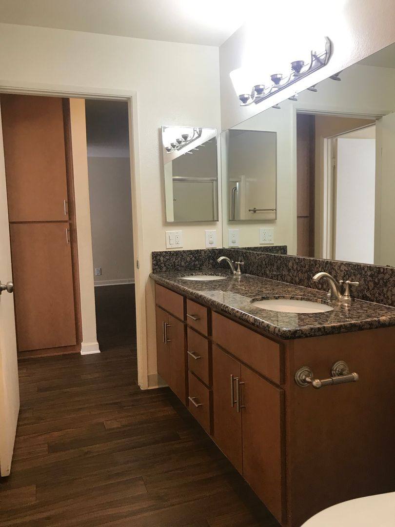 Apartment for rent at 5360 Adobe Falls Rd, San Diego, CA 92120