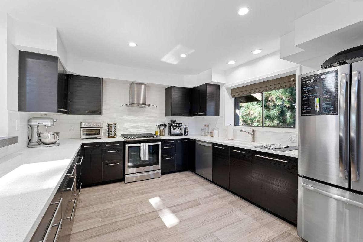 Townhouse for rent at 830 Oriole Way, Incline Village, NV 89451