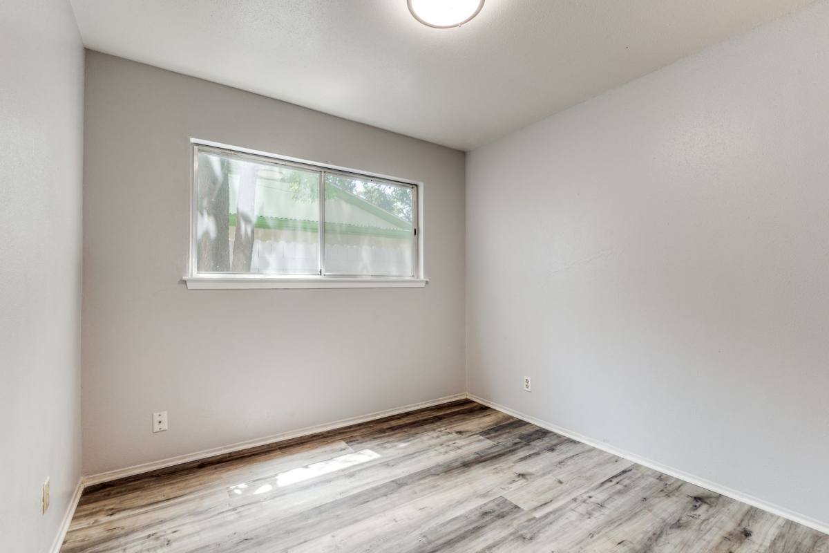 House for rent at 827 Spring Park Dr, San Antonio, TX 78227
