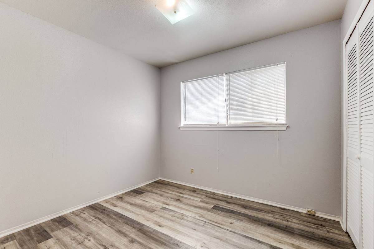House for rent at 827 Spring Park Dr, San Antonio, TX 78227