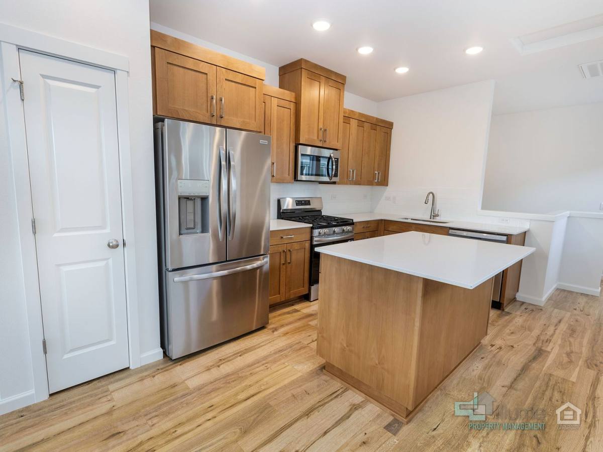 House for rent at 3675 209th Ave, Hillsboro, OR 97123