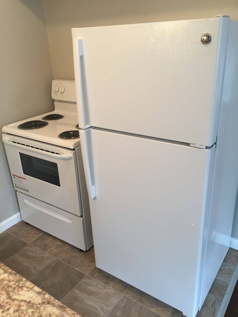 Apartment for rent at 8759 Reading Rd, Cincinnati, OH 45215