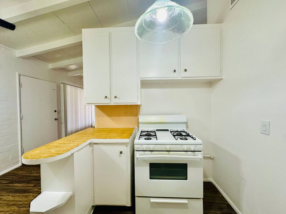 Apartment for rent at 1429-1471 N Swan Rd, Tucson, AZ 85712