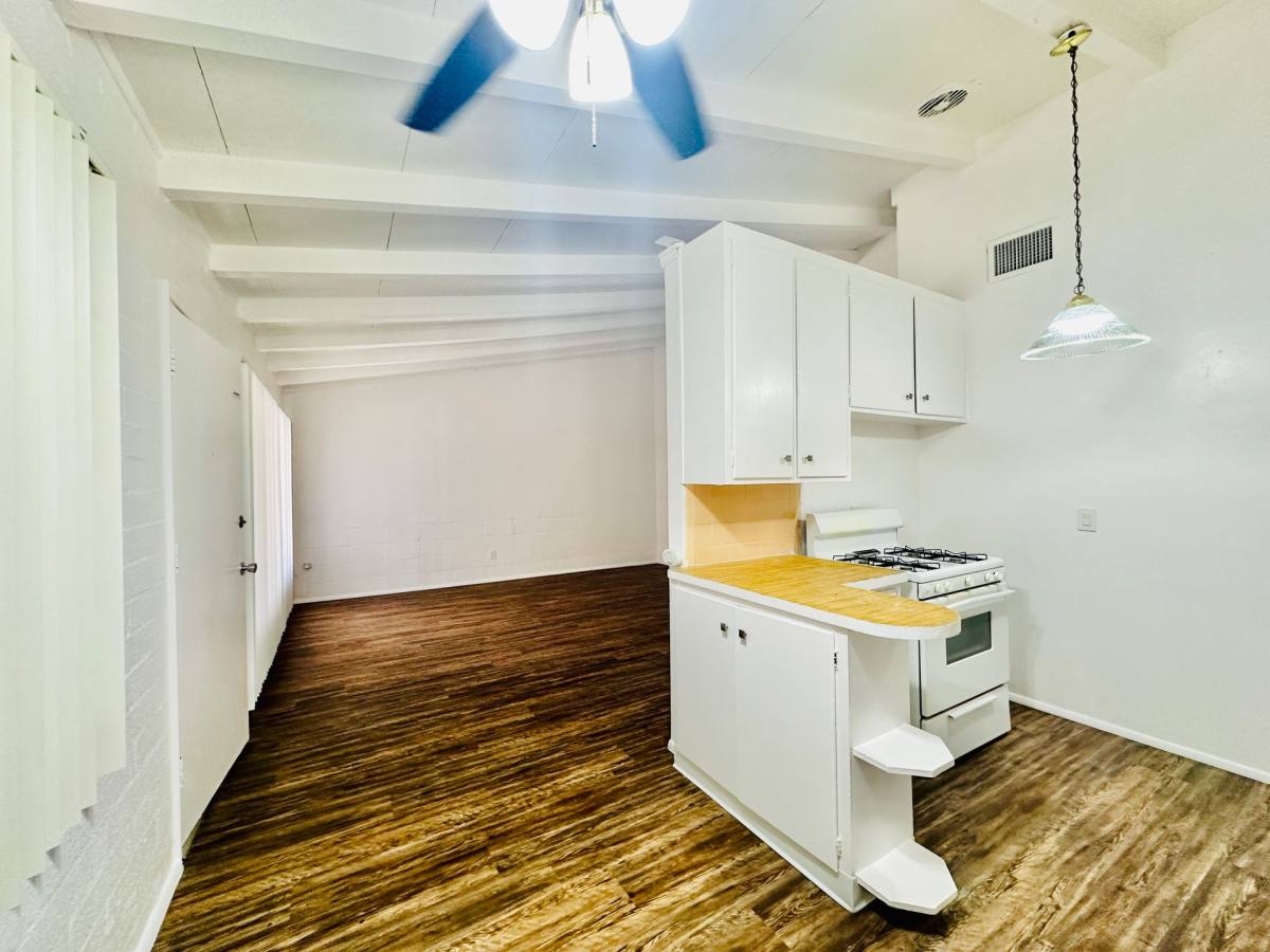 Apartment for rent at 1429-1471 N Swan Rd, Tucson, AZ 85712