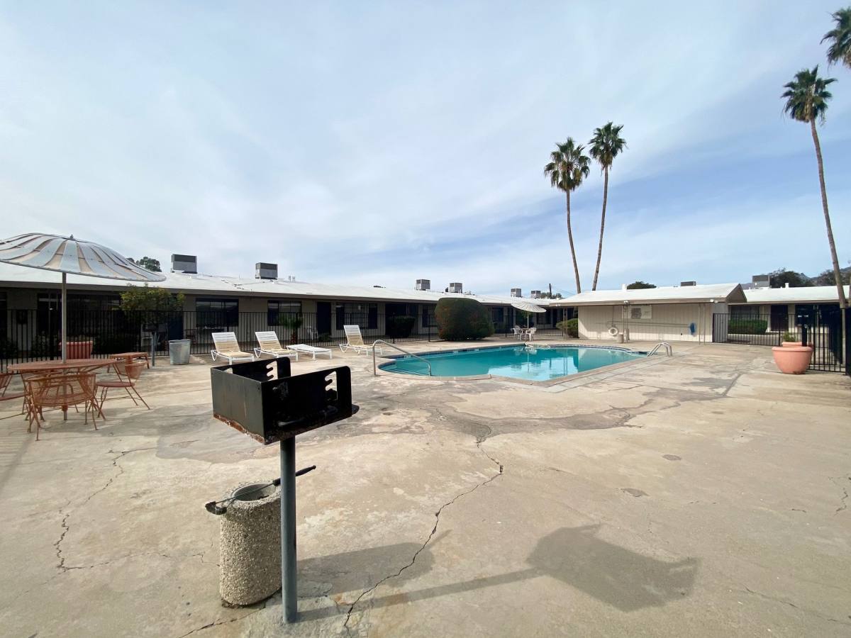 Apartment for rent at 1429-1471 N Swan Rd, Tucson, AZ 85712