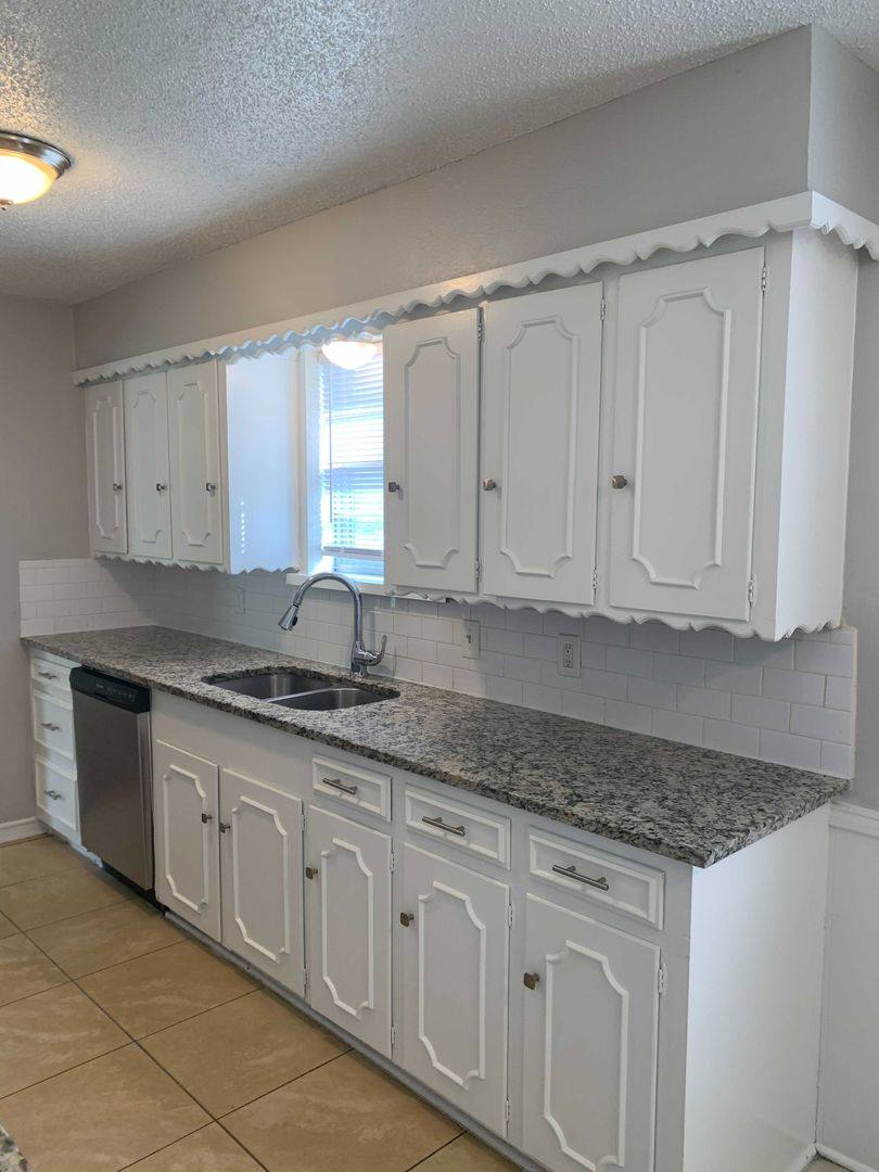 House for rent at 901 Downing St, Forney, TX 75126