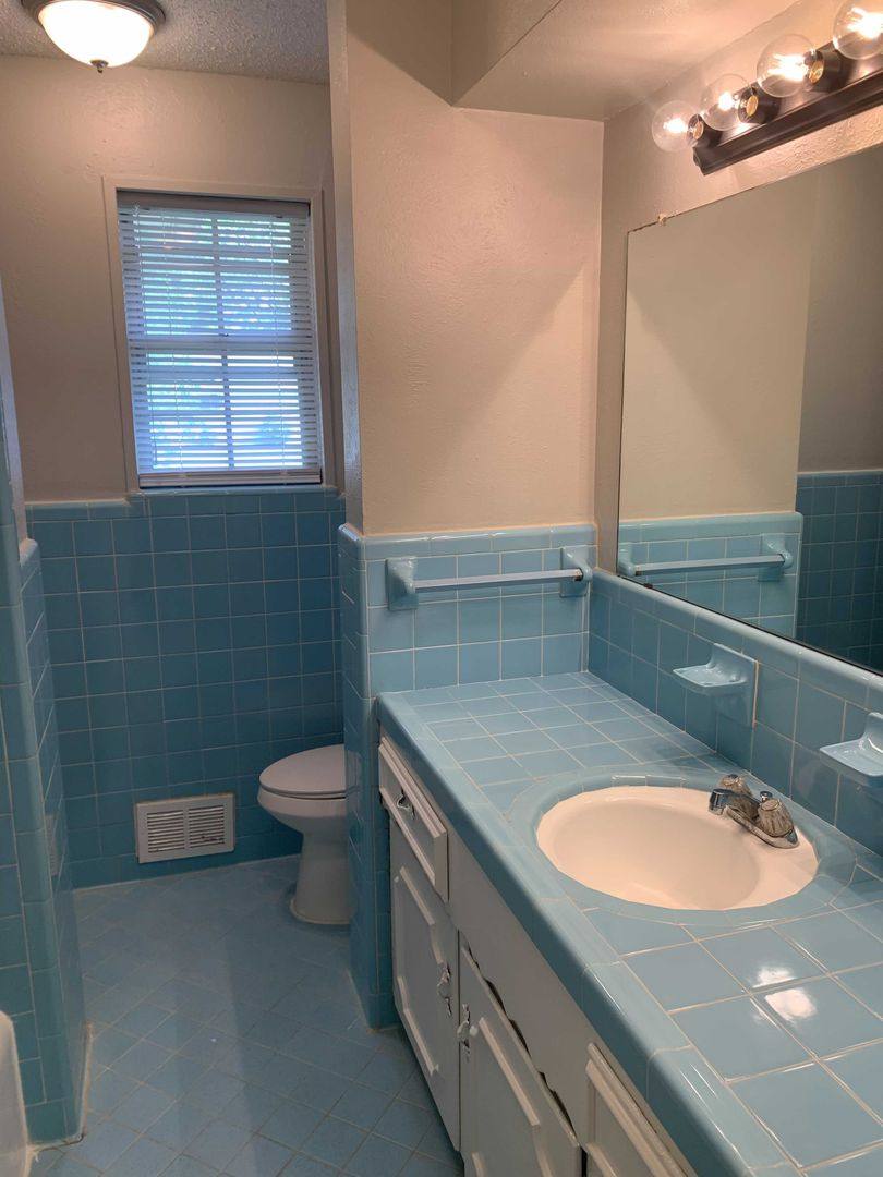 House for rent at 901 Downing St, Forney, TX 75126
