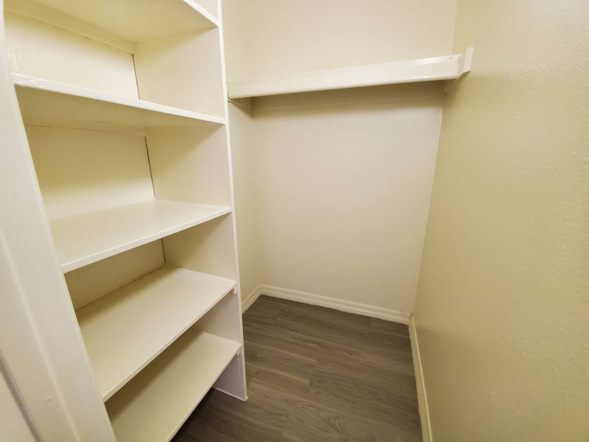 Apartment for rent at 210 N Alma School Rd, Mesa, AZ 85201