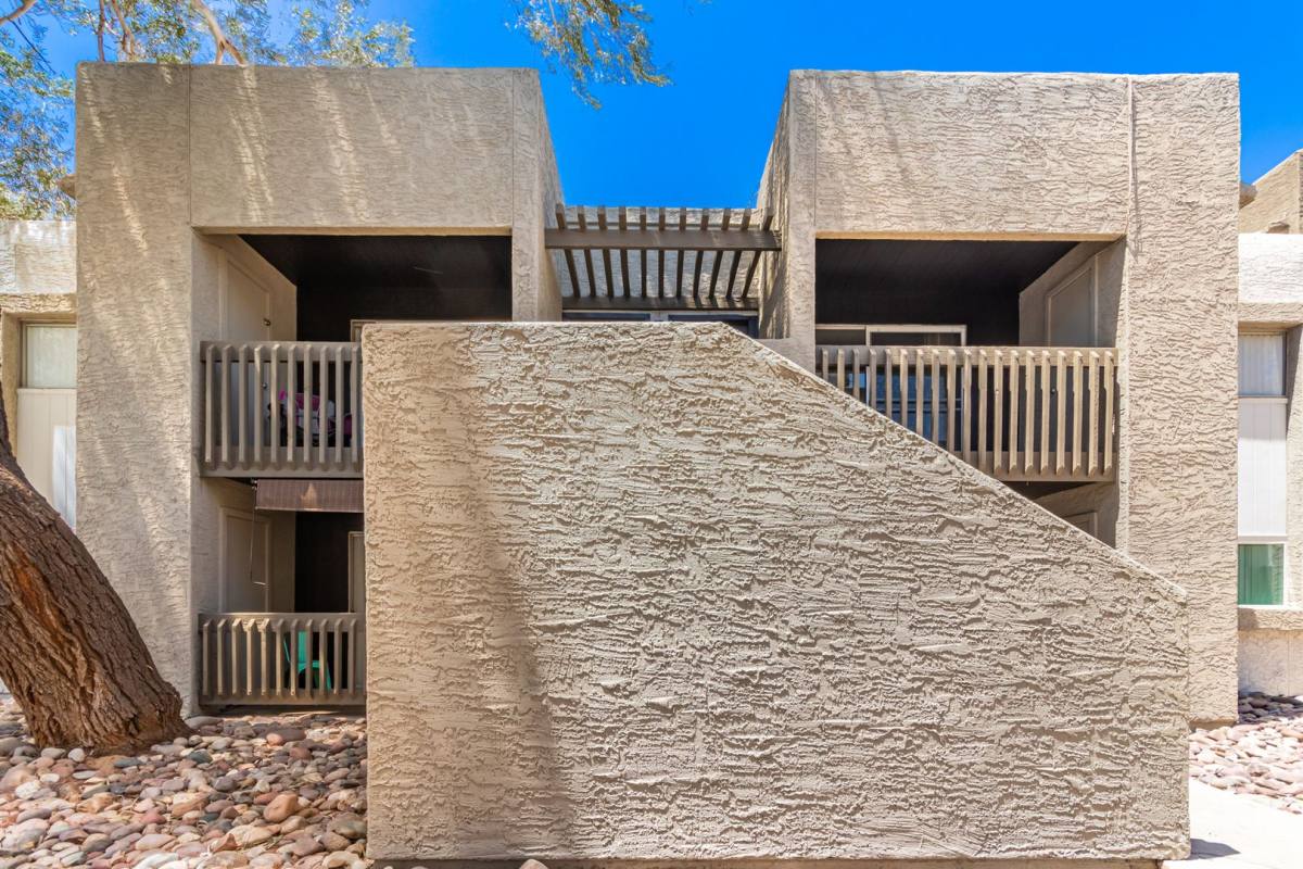 Apartment for rent at 210 N Alma School Rd, Mesa, AZ 85201