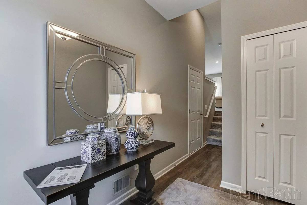 Townhouse for rent at 4694 Club House Dr, Lake Orion, MI 48359