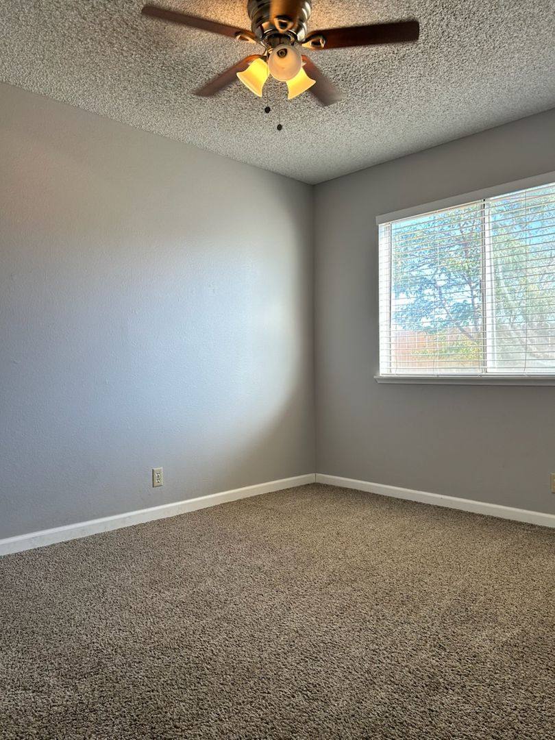 Apartment for rent at 933 W Atkins Ave, Ridgecrest, CA 93555