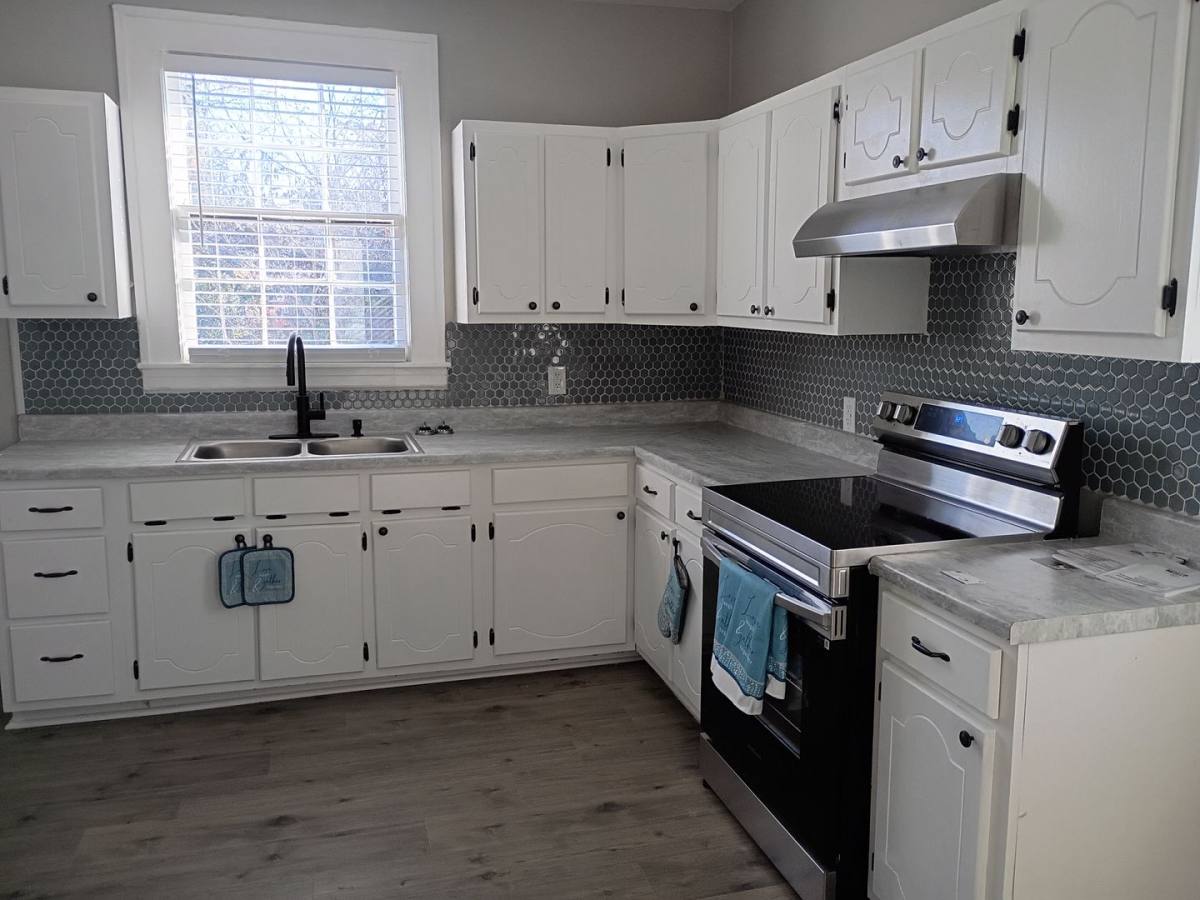 Apartment for rent at 1137 Paxton St, Danville, VA 24541