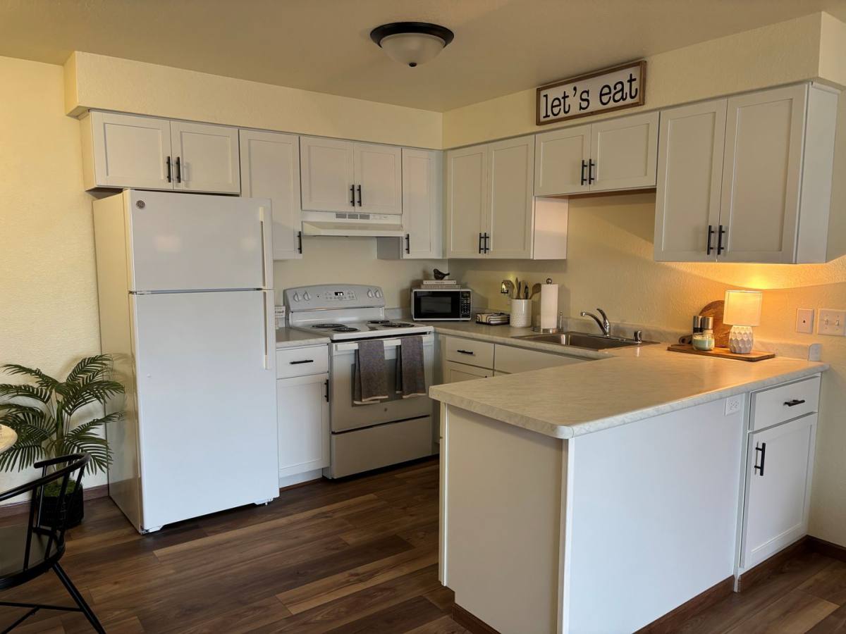 Apartment for rent at 2531 - 2557 W Waukau Ave, Oshkosh, WI 54904