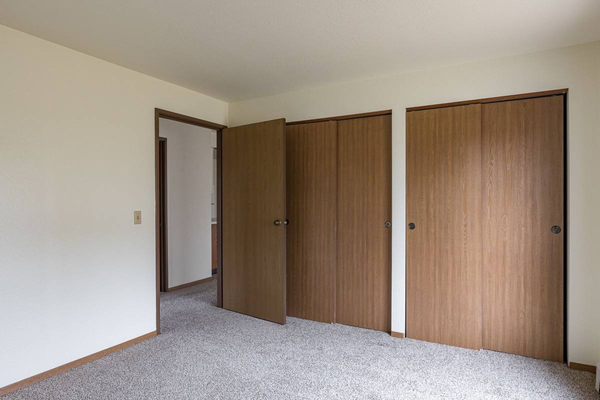 Apartment for rent at 2531 - 2557 W Waukau Ave, Oshkosh, WI 54904