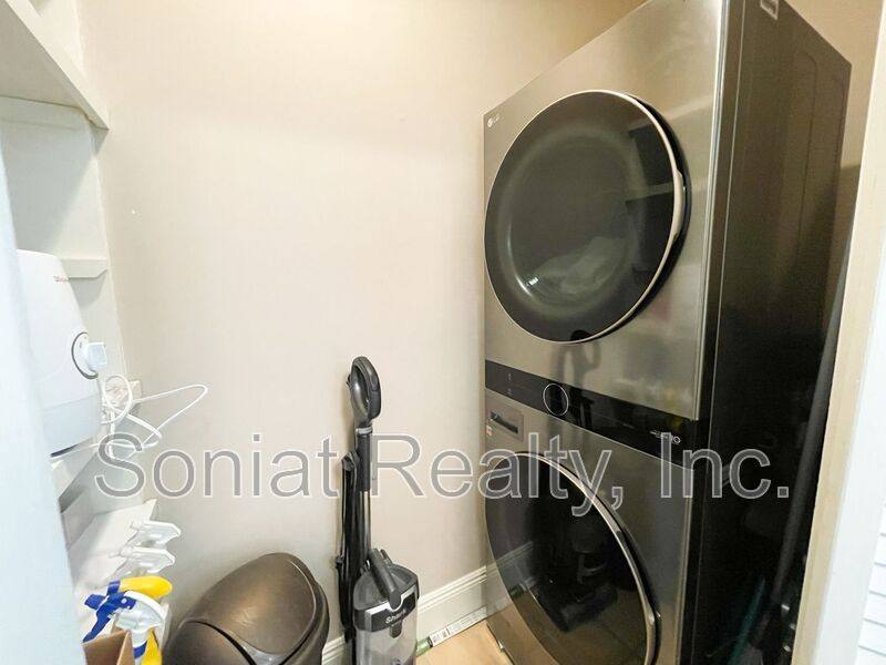 Apartment for rent at 936 Conti St #11, New Orleans, LA 70112