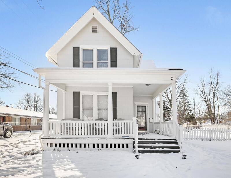 Apartment for rent at 71 Grand Ave, Mount Clemens, MI 48043