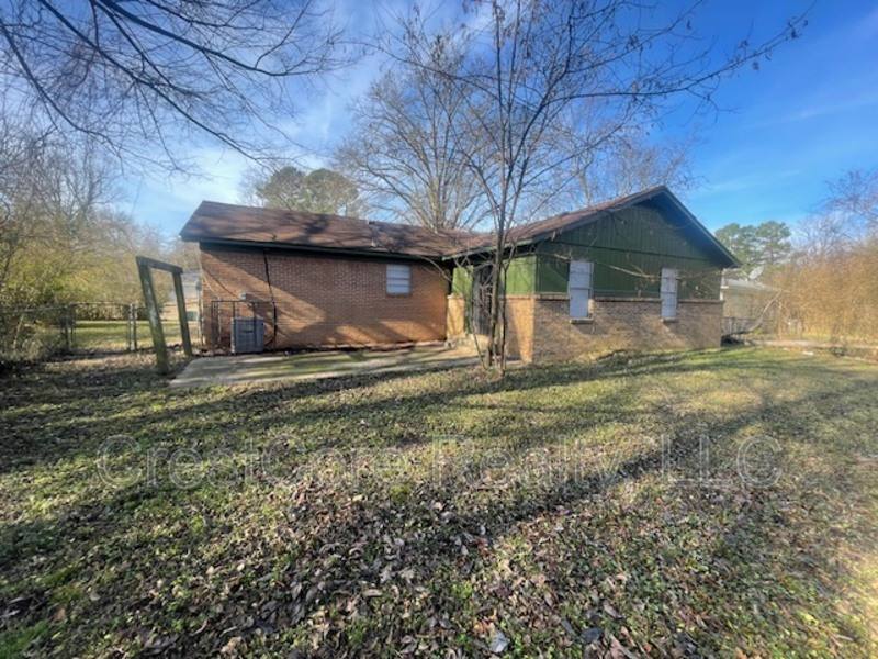 House for rent at 5118 Blacksmith Dr, Memphis, TN 38127