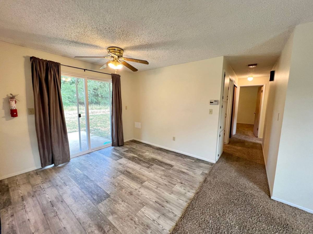 House for rent at 1707 College Place, Ellensburg, WA 98926