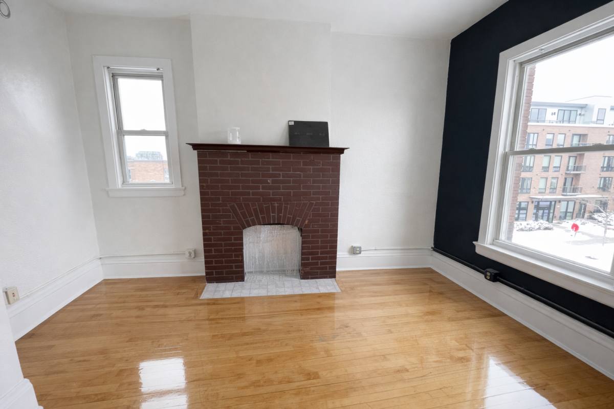 Apartment for rent at 806 4th St SE, Minneapolis, MN 55414