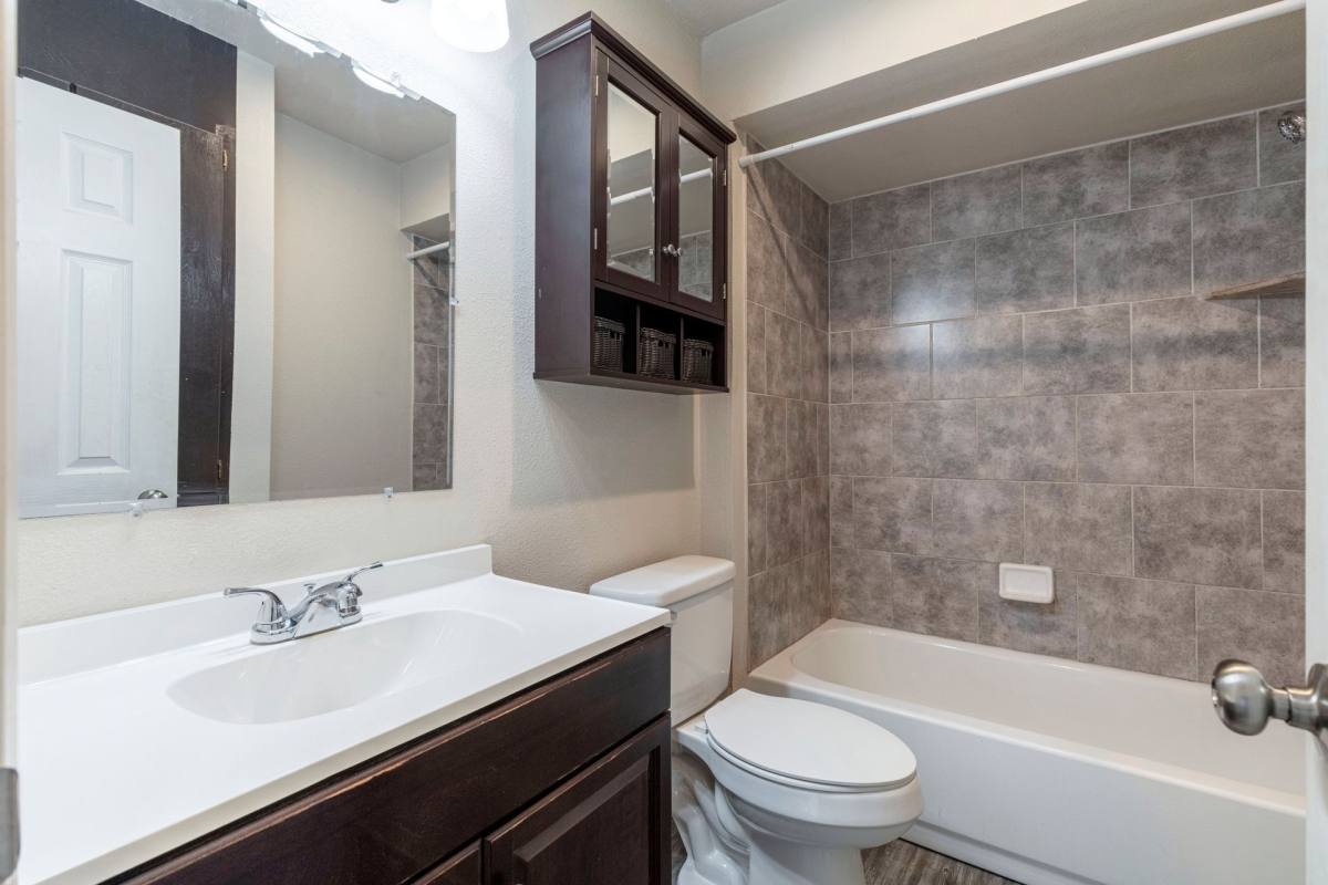 Apartment for rent at 700 N 3rd Ave, Durant, OK 74701