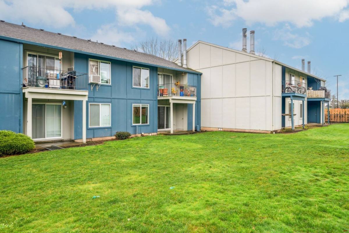 Apartment for rent at 19750 SW Alexander St, Beaverton, OR 97003