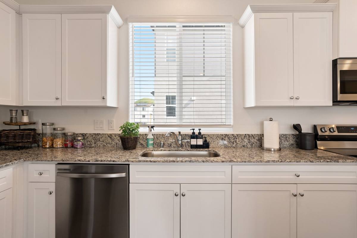 Apartment for rent at 1220 Sponza Dr, San Luis Obispo, CA 93401