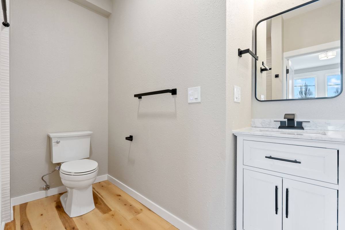 Apartment for rent at 3433-3451 SE Belmont St, Portland, OR 97214