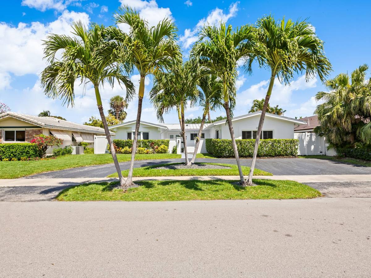 House for rent at 2011 NE 60th St, Fort Lauderdale, FL 33308
