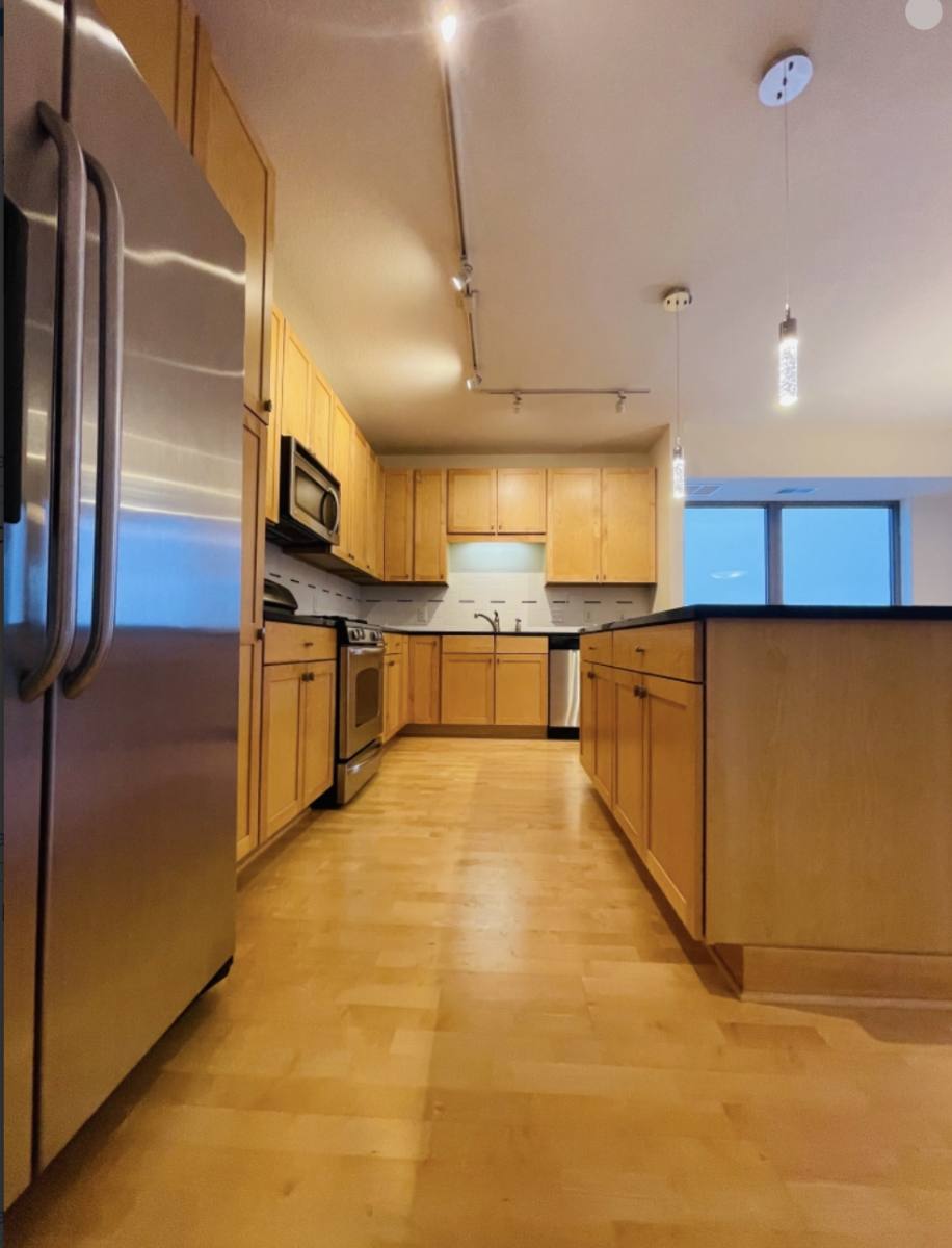 Apartment for rent at 4910 W 77th St, Minneapolis, MN 55435