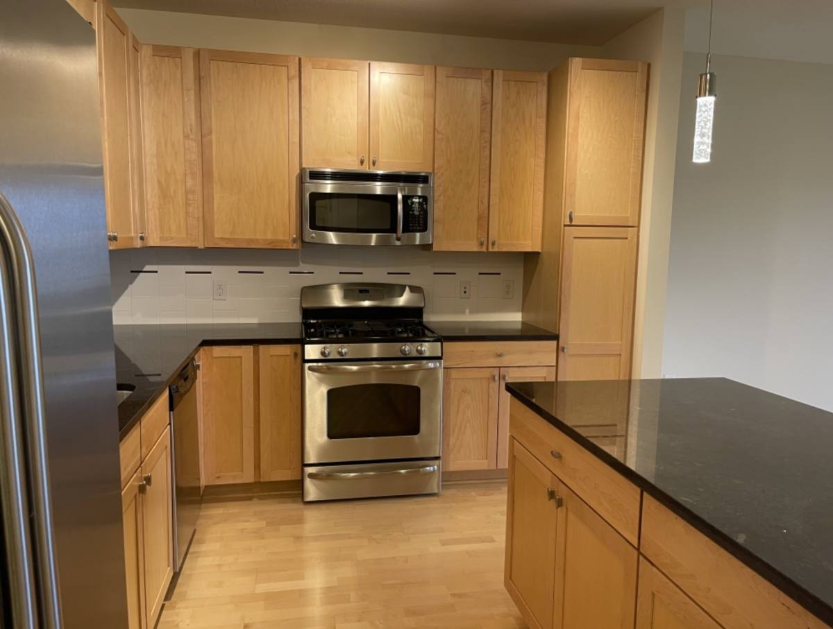 Apartment for rent at 4910 W 77th St, Minneapolis, MN 55435
