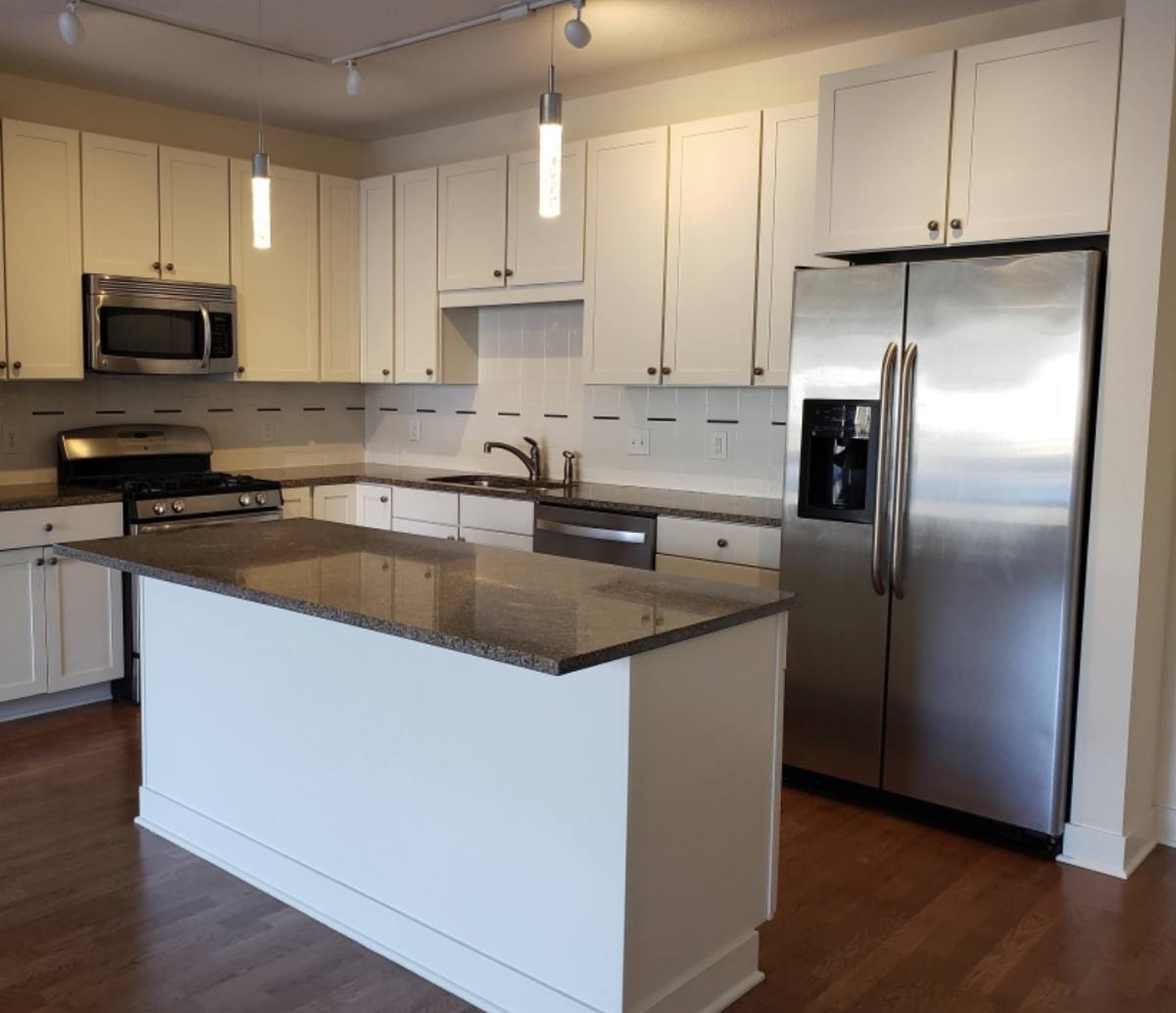 Apartment for rent at 4910 W 77th St, Minneapolis, MN 55435