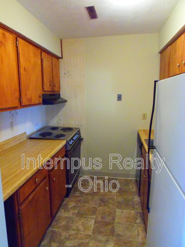 Condo for rent at 2011 Baldwin Rd, Reynoldsburg, OH 43068