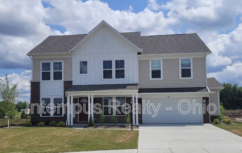 House for rent at 1003 Beehive Grove, Grove City, OH 43123