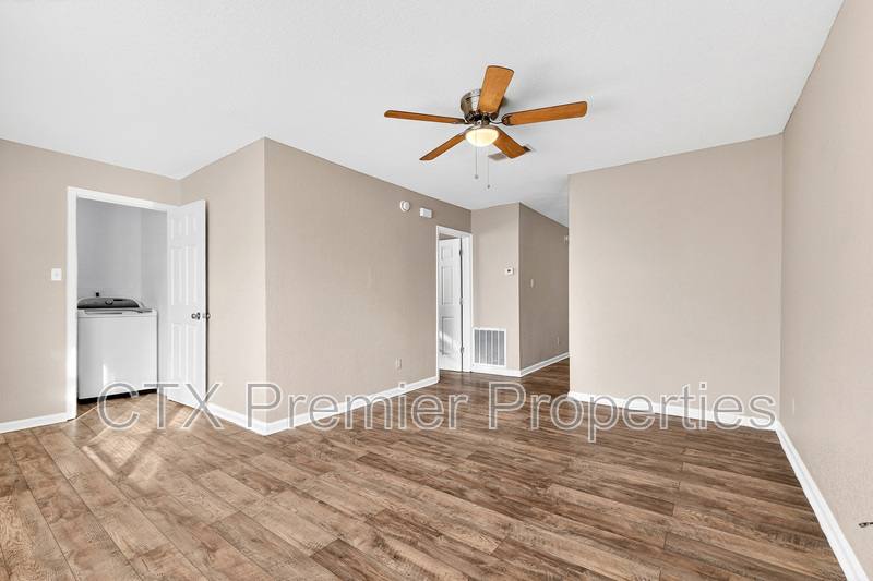 Apartment for rent at 905 Parmer Ave #A, Killeen, TX 76541