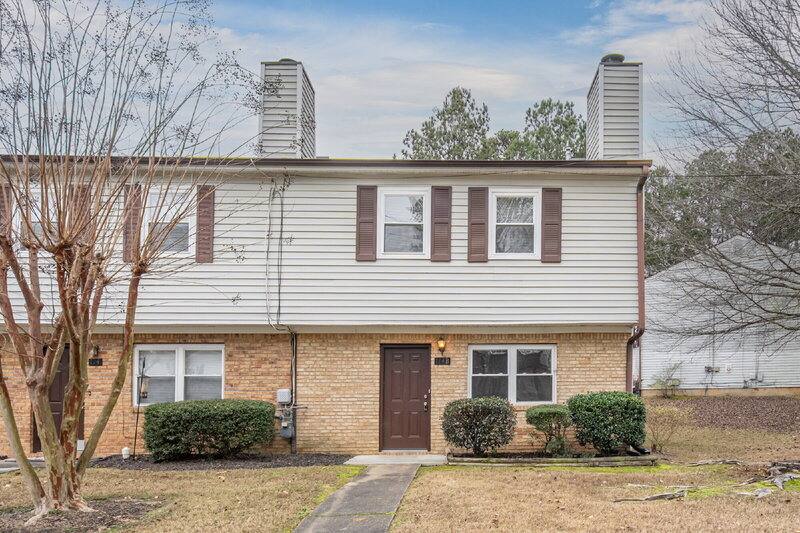 Townhouse for rent at 114 Bentley Parkway #B, Woodstock, GA 30188