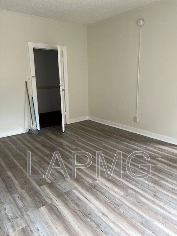 Apartment for rent at 1614 N Kenmore Ave #9, Los Angeles, CA 90027