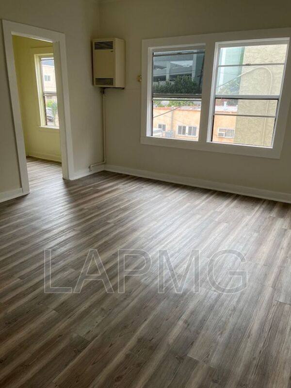 Apartment for rent at 1614 N Kenmore Ave #9, Los Angeles, CA 90027