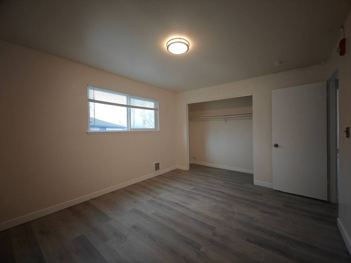 Apartment for rent at 10002 Des Moines Memorial Dr S, Seattle, WA 98168