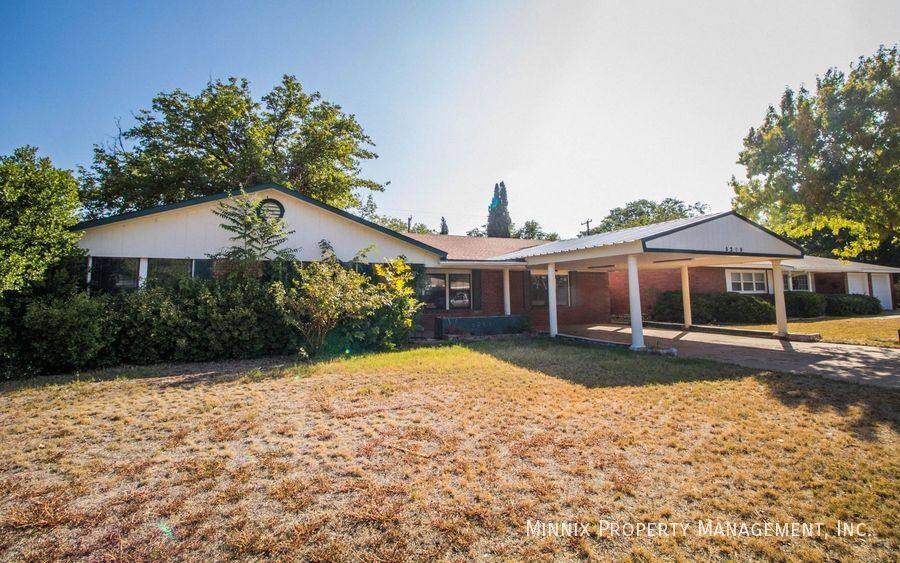 House for rent at 5209 15th St, Lubbock, TX 79416